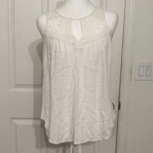 American Eagle Ivory Lace Blouse